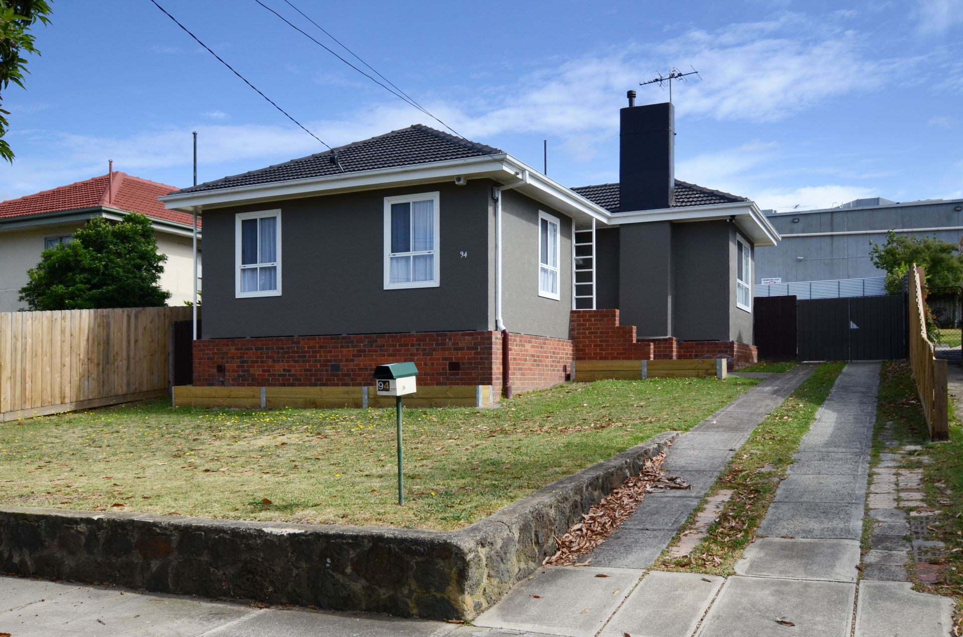 One Weeks Free Rent - Perfectly Renovated Home