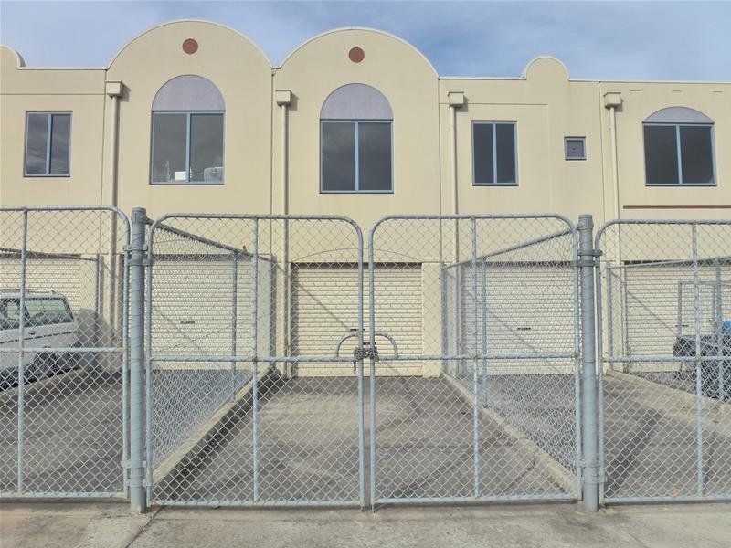 DOUBLE STOREY PERSONAL STORAGE