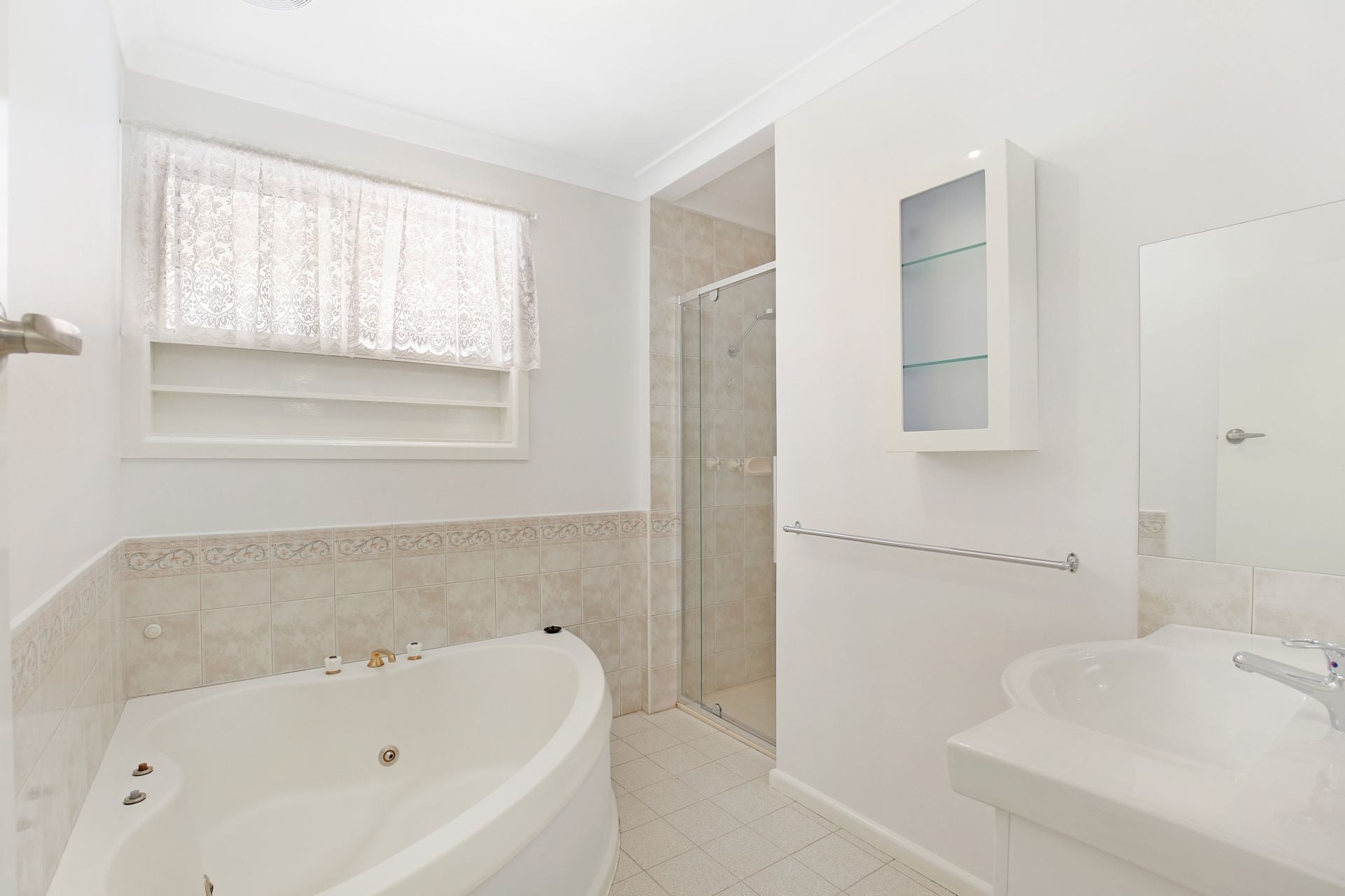 Fully renovated family home!