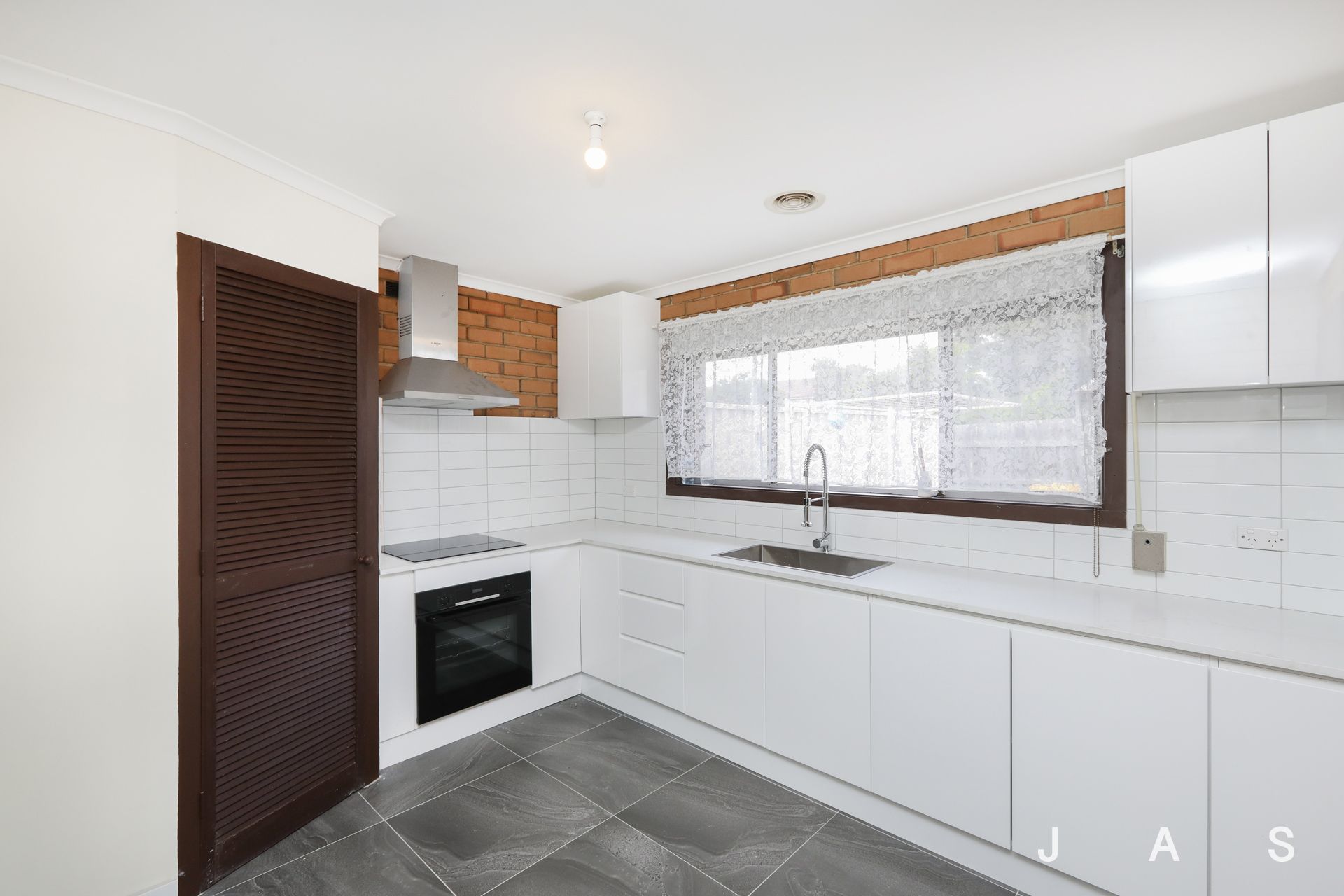 116 Creswick Street Footscray VIC, Footscray - Thumbnail 3