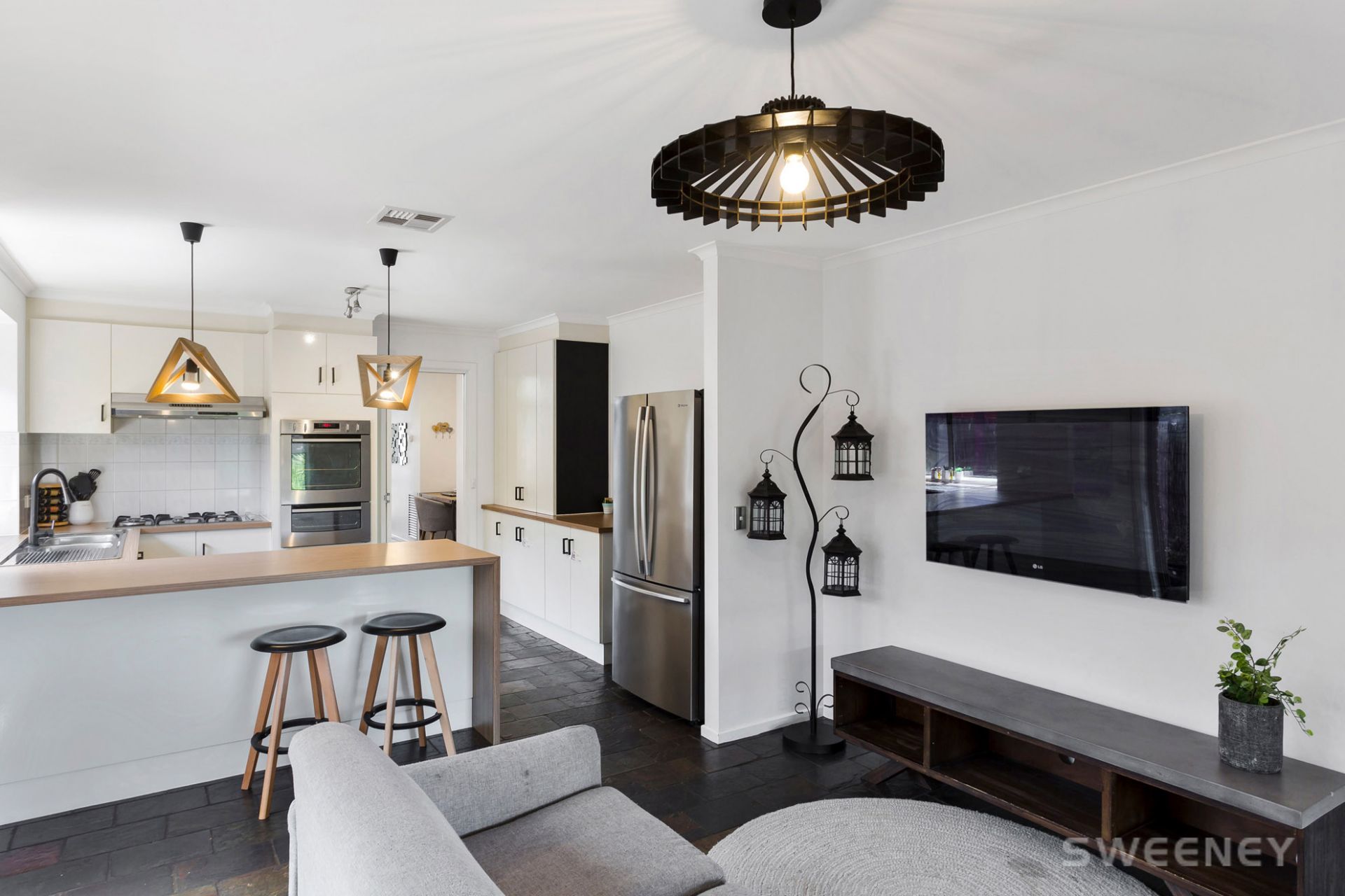 28 Macneil Drive, Altona Meadows - Thumbnail 7