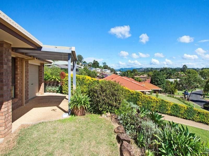 7 Azalea Court BANORA POINT NSW, Banora Point - Thumbnail 2