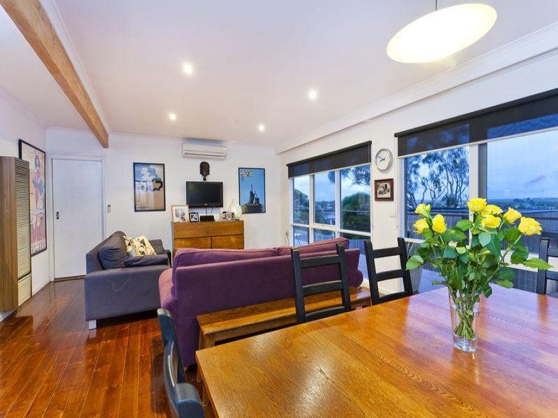 52 Sunset Strip OCEAN GROVE VIC, Ocean Grove - Thumbnail 3