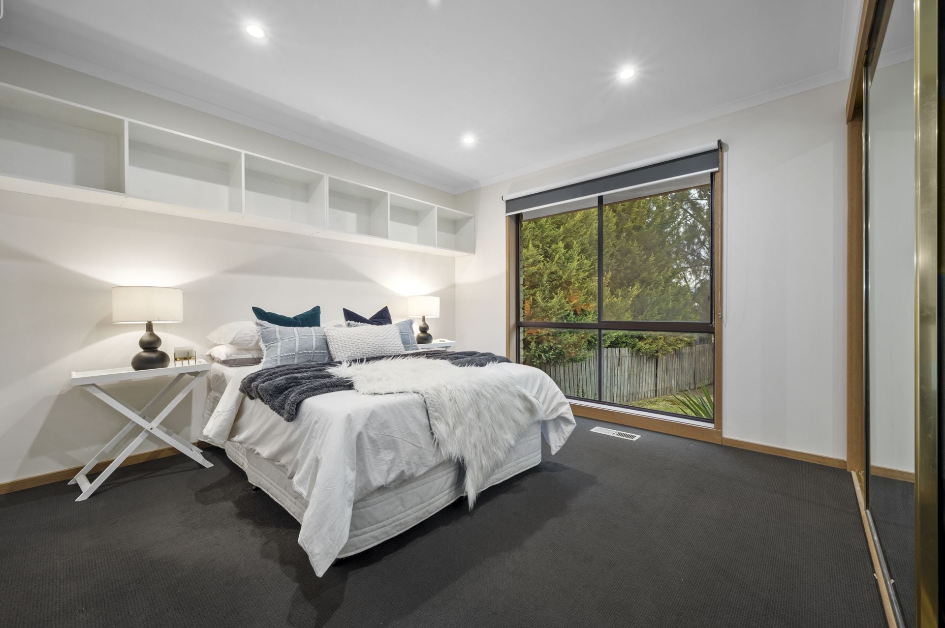 DUAL LIVING -  4 BEDROOMS, 2 BATHROOMS FAMILY HOME