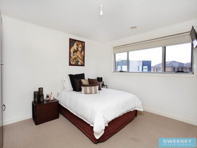 1 Vancluse Lane, Caroline Springs - Thumbnail 8