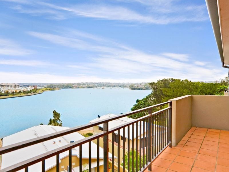 Real Estate For Sale Unit 403/23 Kendall Inlet Cabarita , NSW