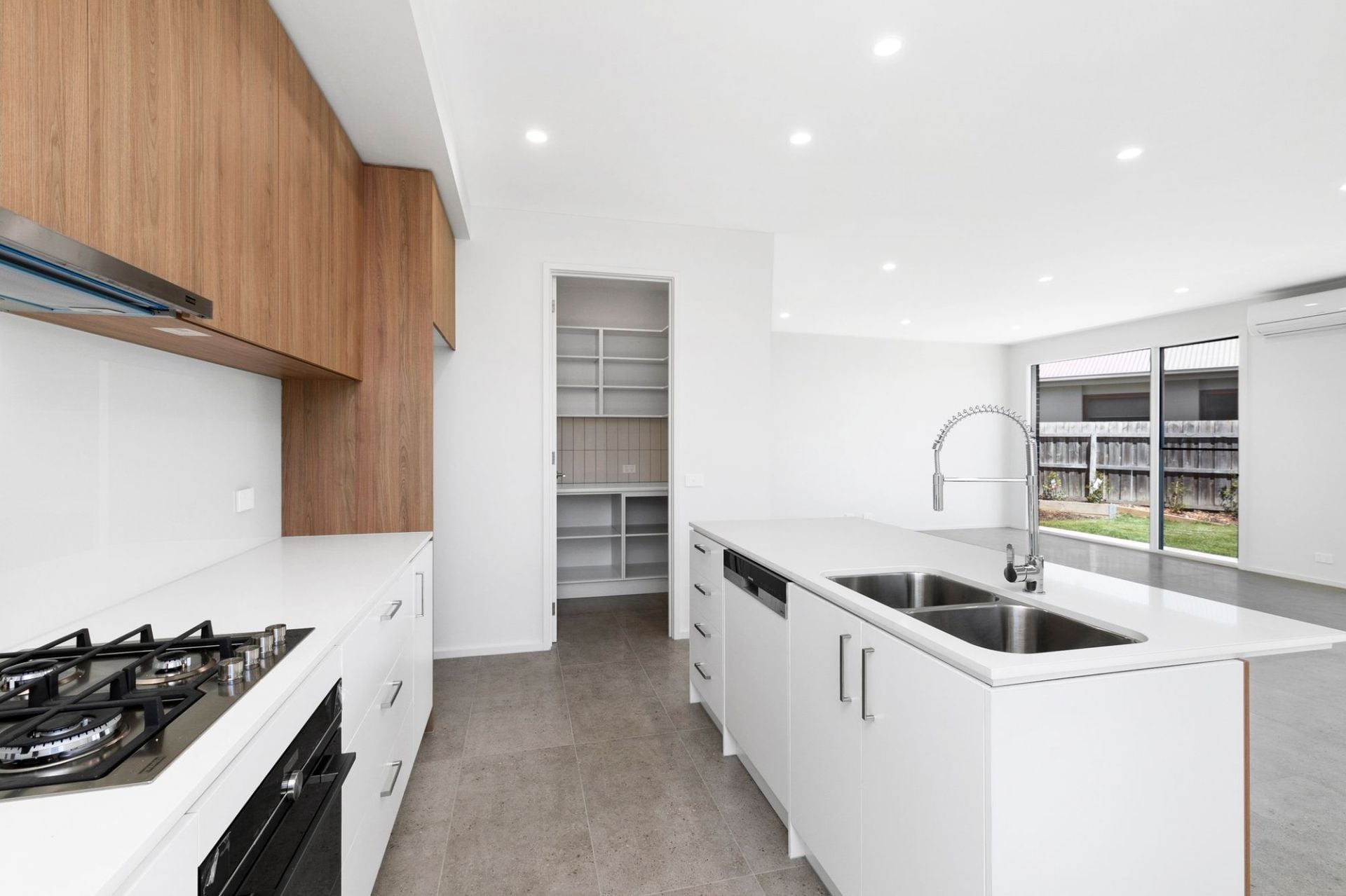 2/4 Sunset Place Ocean Grove VIC, Ocean Grove - Thumbnail 4