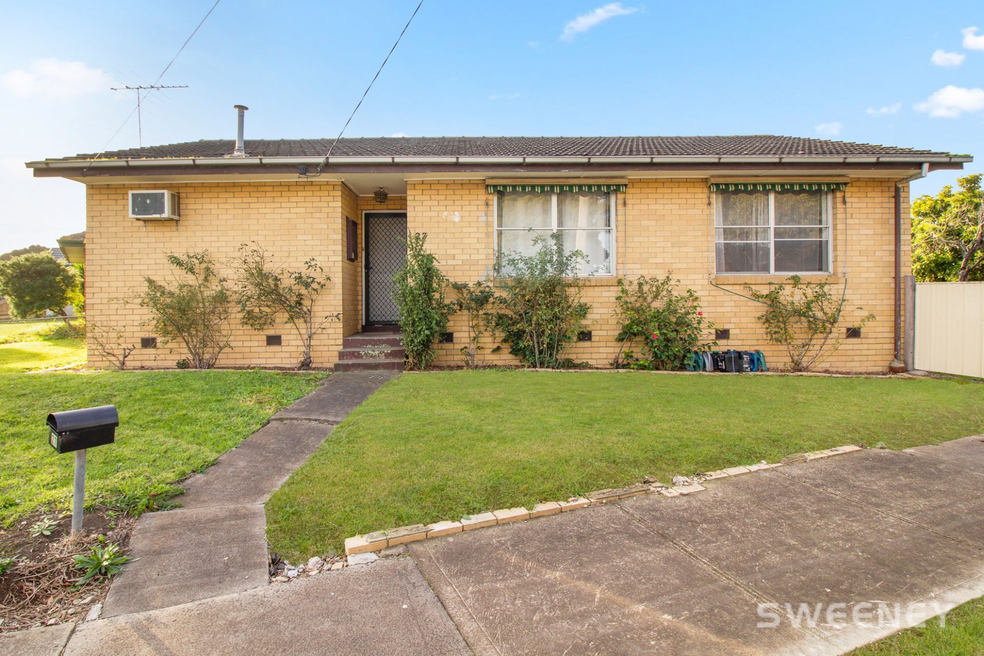 27 Bladin Street, Laverton - Thumbnail 2