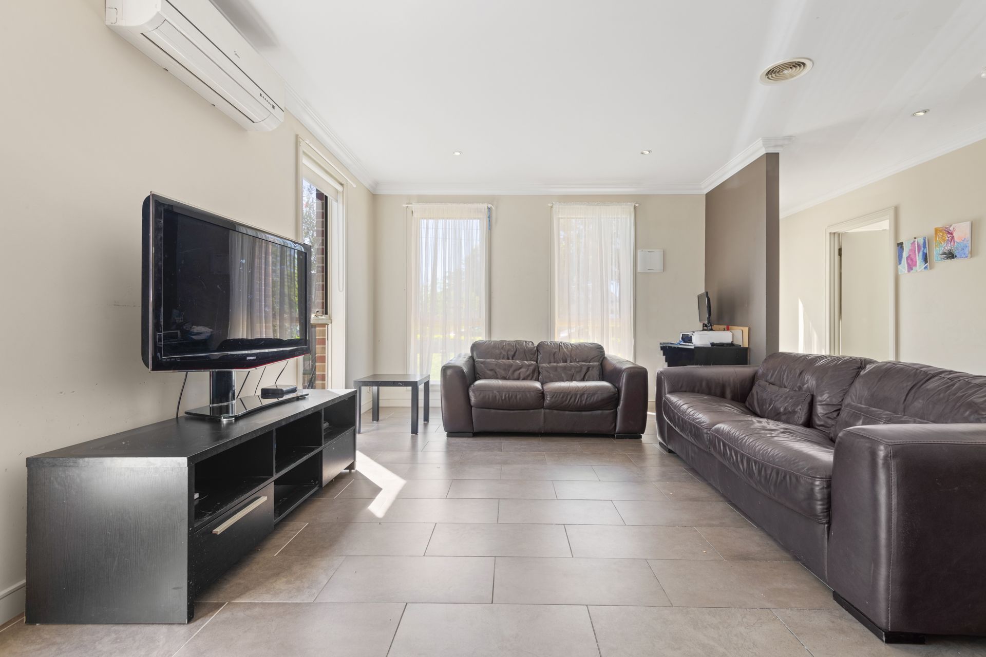 MODERN LIVING WITH A PRIME LOCALE