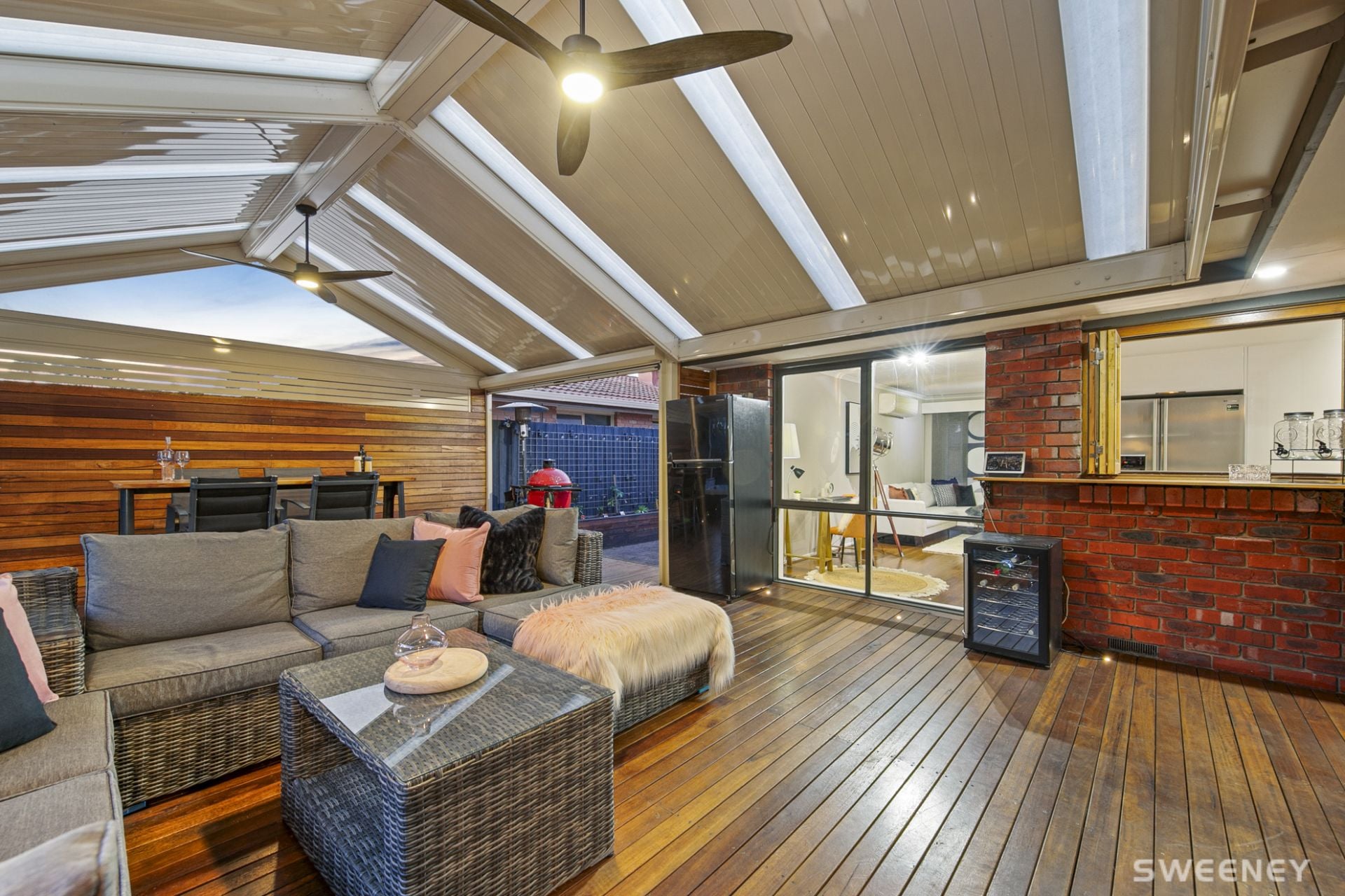 10 Honeysuckle Court, Altona Meadows - Thumbnail 4