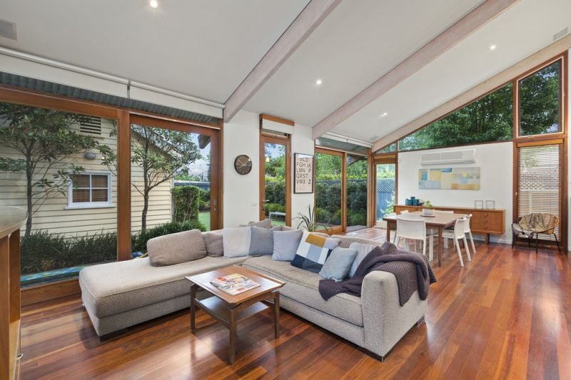 8 Chatham Road, Surrey Hills - Thumbnail 4
