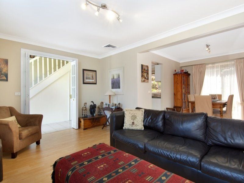 12 Daintree Place DURAL NSW, Dural - Thumbnail 3