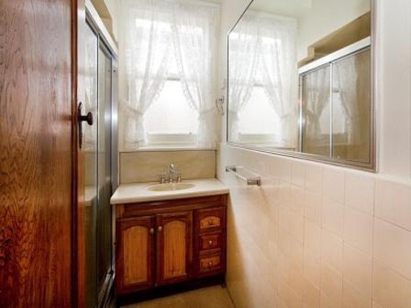 2 Seaview Cresent, Seaholme - Thumbnail 6