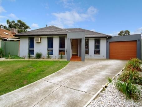 3 BEDROOM HOME IN A GREAT LOCATION
