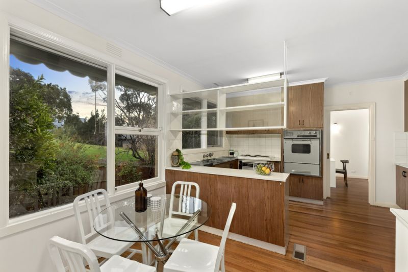5 McCredden Court, Box Hill South - Thumbnail 4