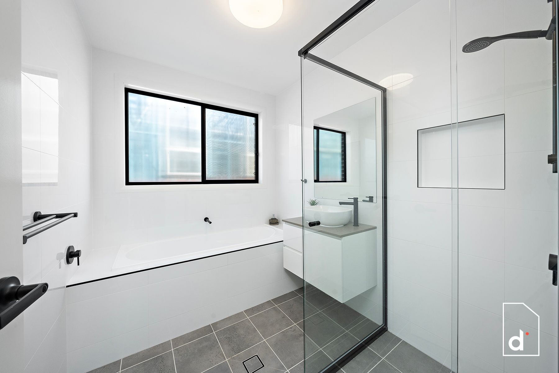 12 Bowral Crescent, Tullimbar NSW