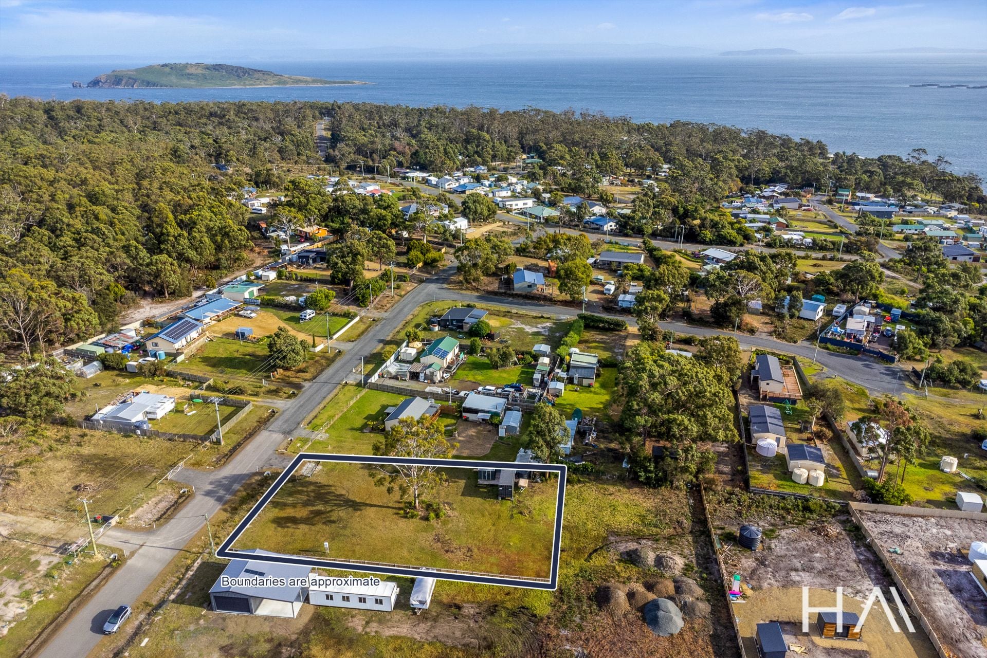 21 Lily Street White Beach, White Beach - Thumbnail 5