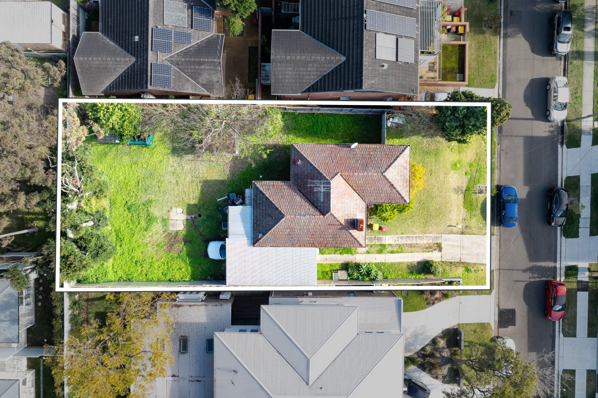 22 Montgomery Street, Miranda, Miranda - Thumbnail 2