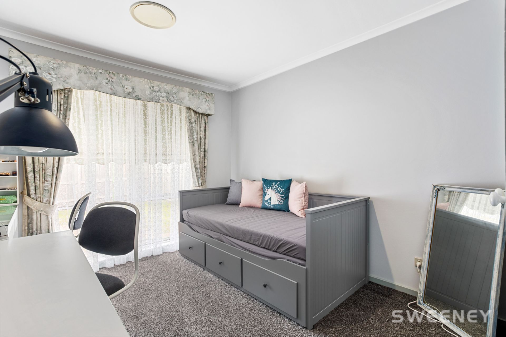 2/1 Eucalypt Court, Altona Meadows - Thumbnail 8