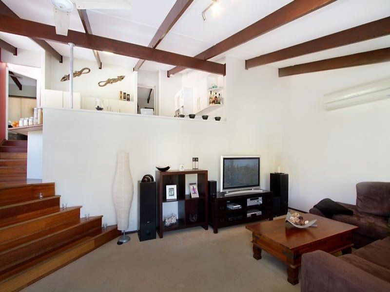 23 Taperell Drive TUGUN QLD, Tugun - Thumbnail 3
