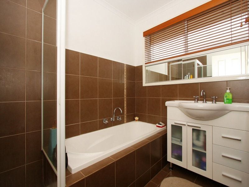 17 Mindoro Crescent LALOR, Lalor - Thumbnail 7