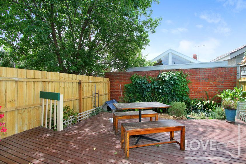 Cute Thornbury Retreat!