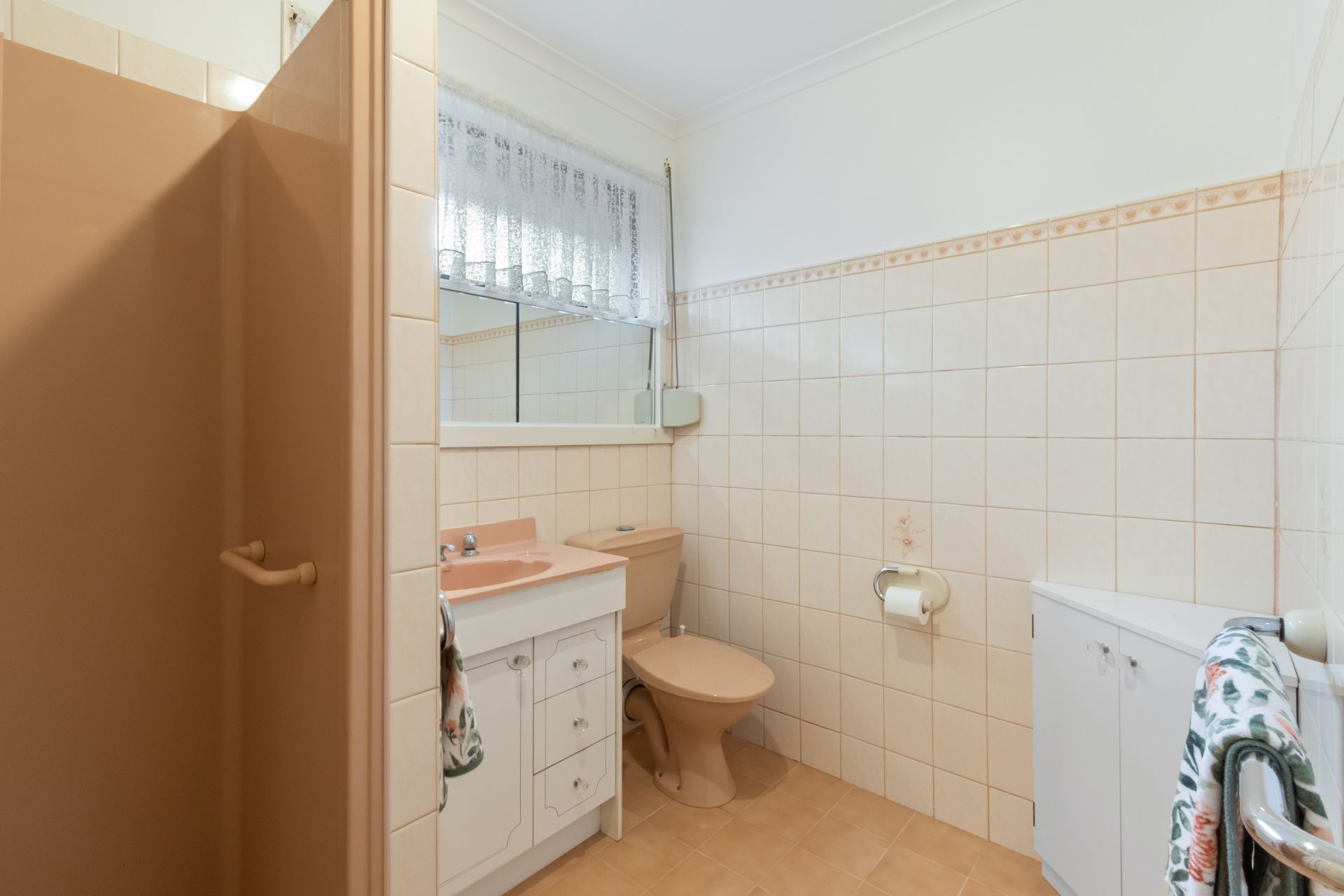 Real Estate For Sale 1/16 Henry Street Reservoir , VIC