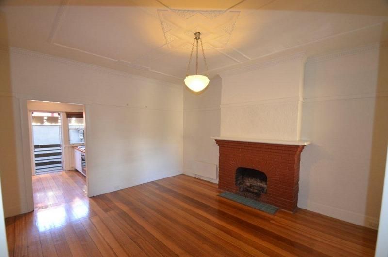 8/39 Acland Street, St Kilda - Thumbnail 3