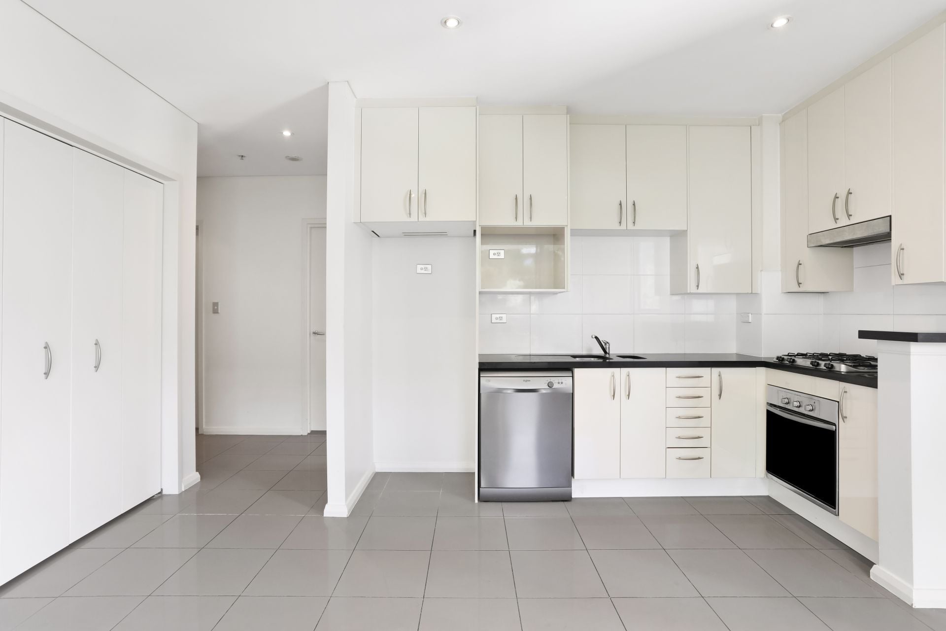 638/7 Crescent Street, Waterloo
