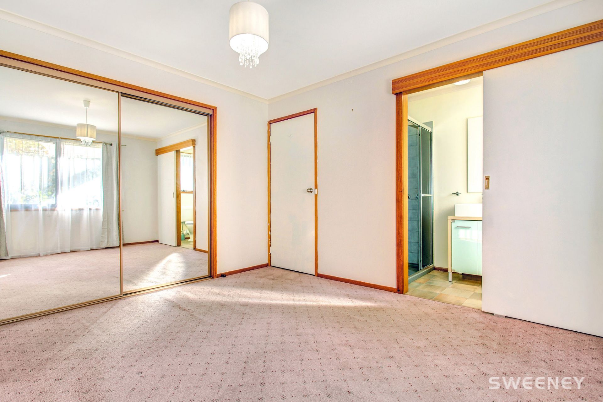 12 Taegtow Way, Altona Meadows - Thumbnail 8