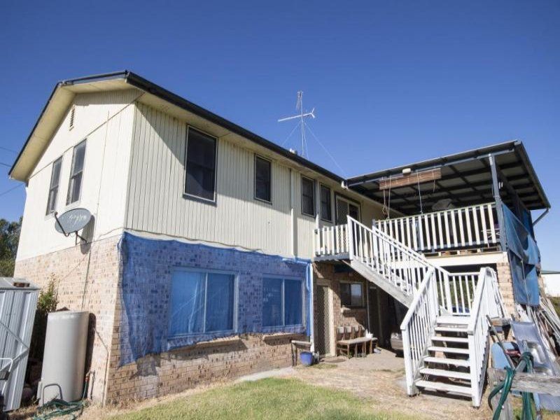 203 Cox Street, South Windsor - Thumbnail 4