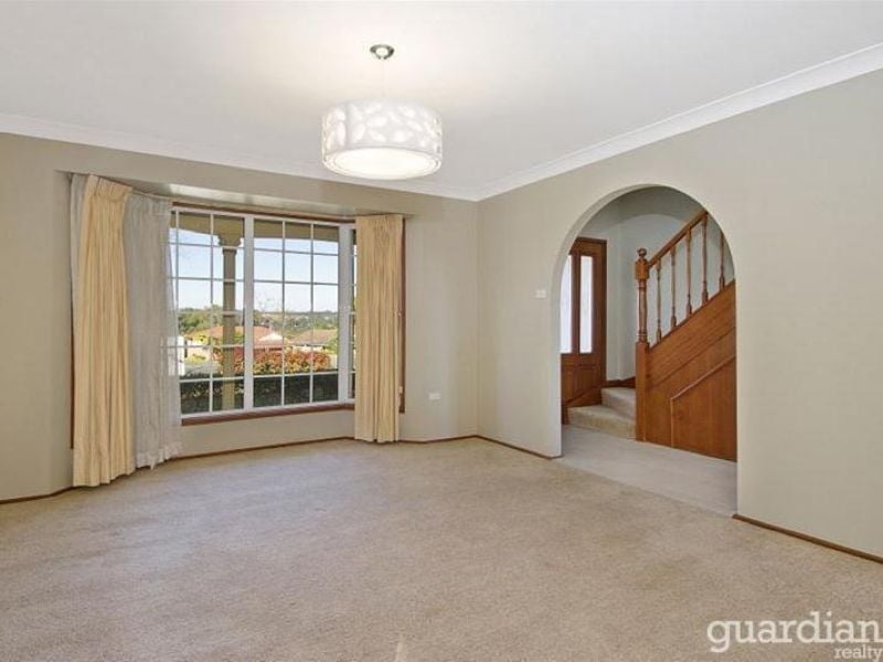 42 Battlement Crescent Castle Hill NSW, Castle Hill - Thumbnail 5