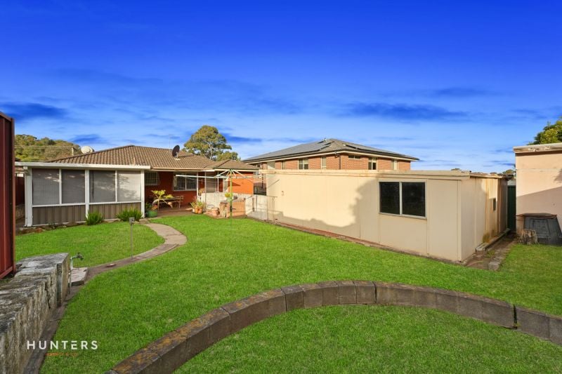 18 Orleans Crescent, Toongabbie