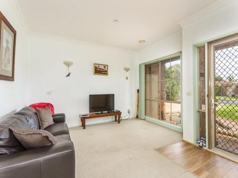 12 Sheraton Court OCEAN GROVE VIC, Ocean Grove - Thumbnail 3