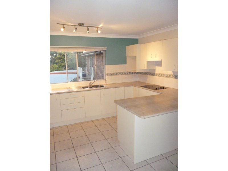 2/13 Tarcoola Avenue MOOLOOLABA QLD, Mooloolaba - Thumbnail 3