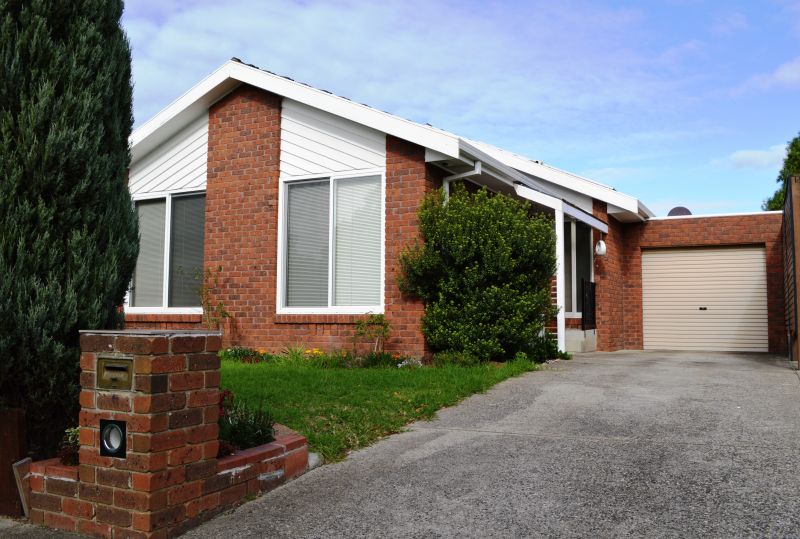 2/50 Golf Links Drive, Mill Park