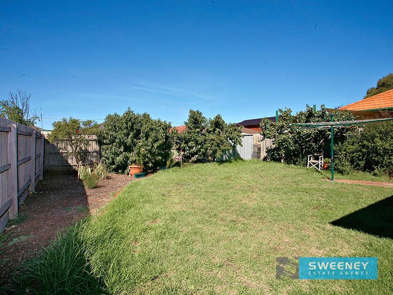 2 O'Connor Court, Altona Meadows - Thumbnail 8