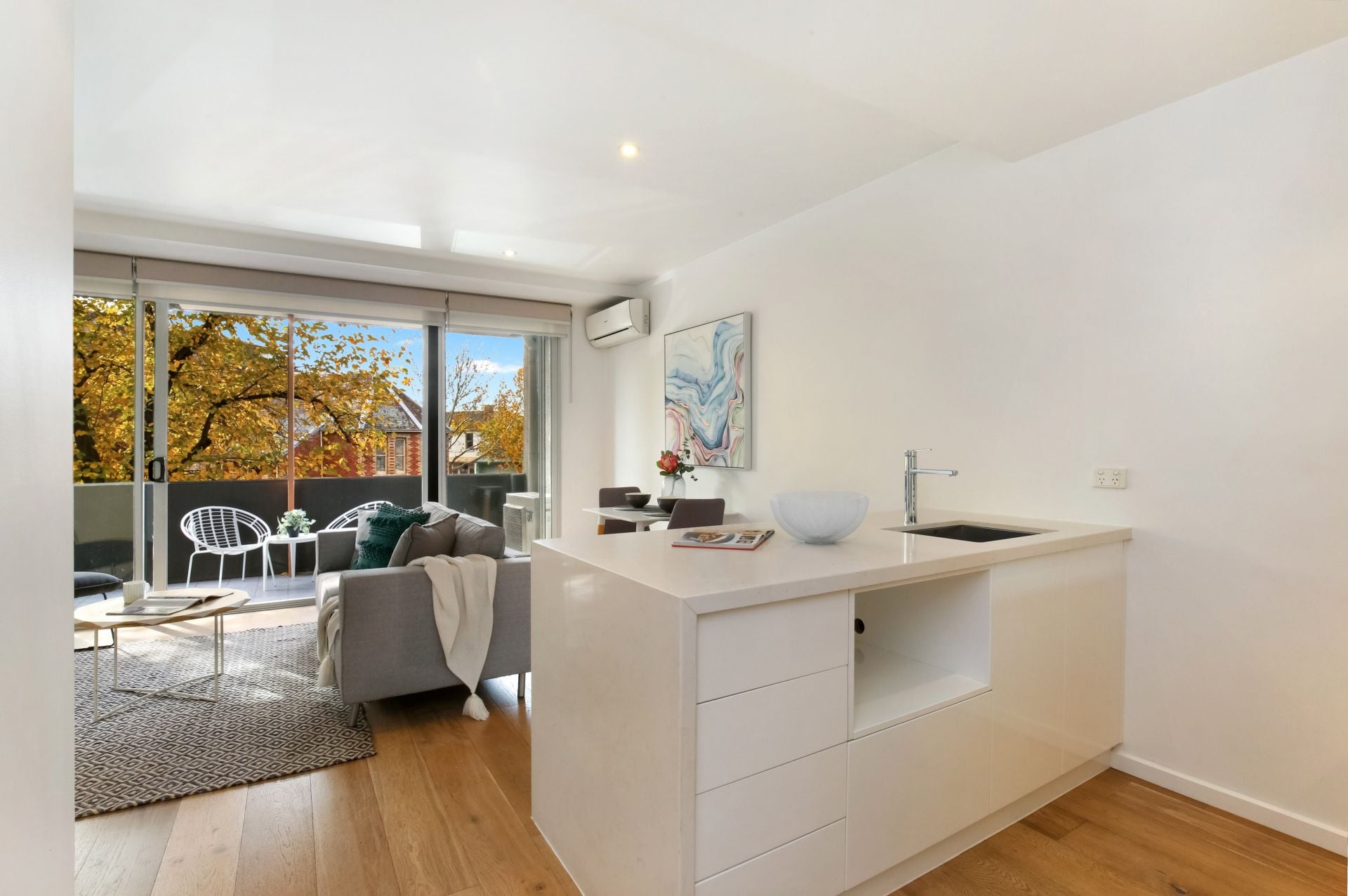 Quiet Location - 6 or 12 Month Lease
