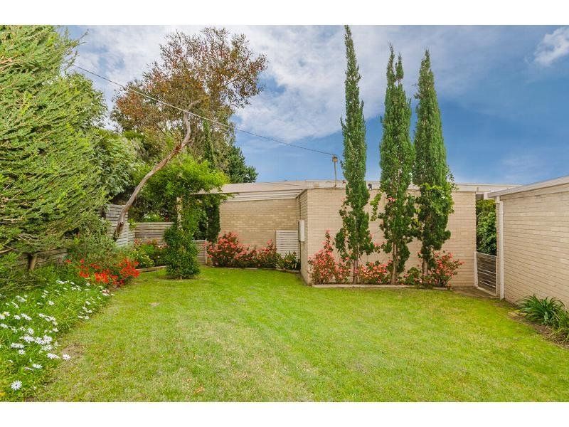 35 Thomson Drive BARWON HEADS VIC, Barwon Heads - Thumbnail 3