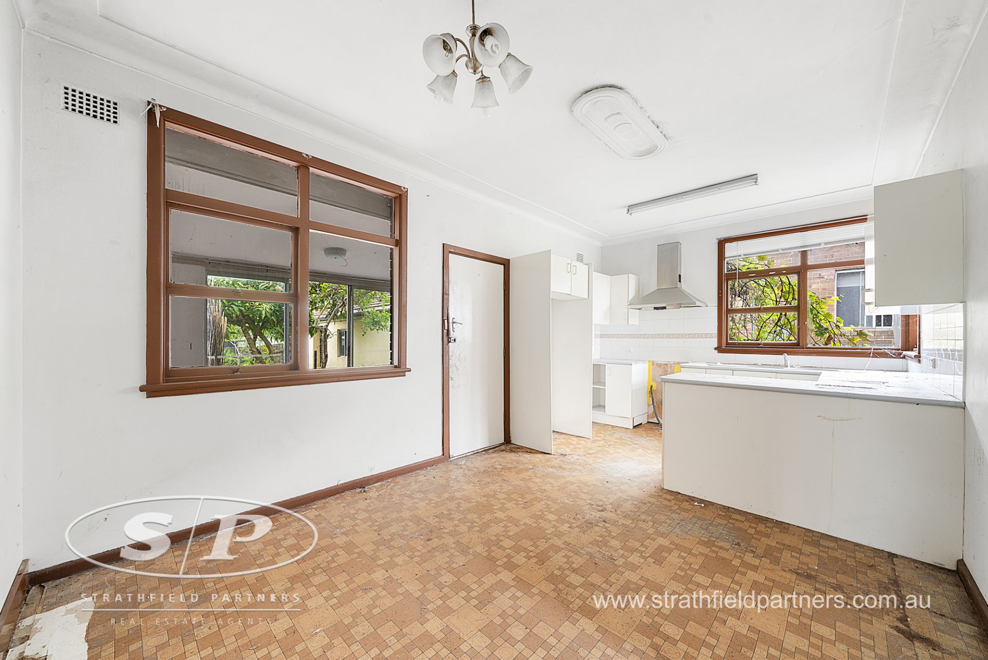 22 Bennett Street, Burwood, Burwood - Thumbnail 6