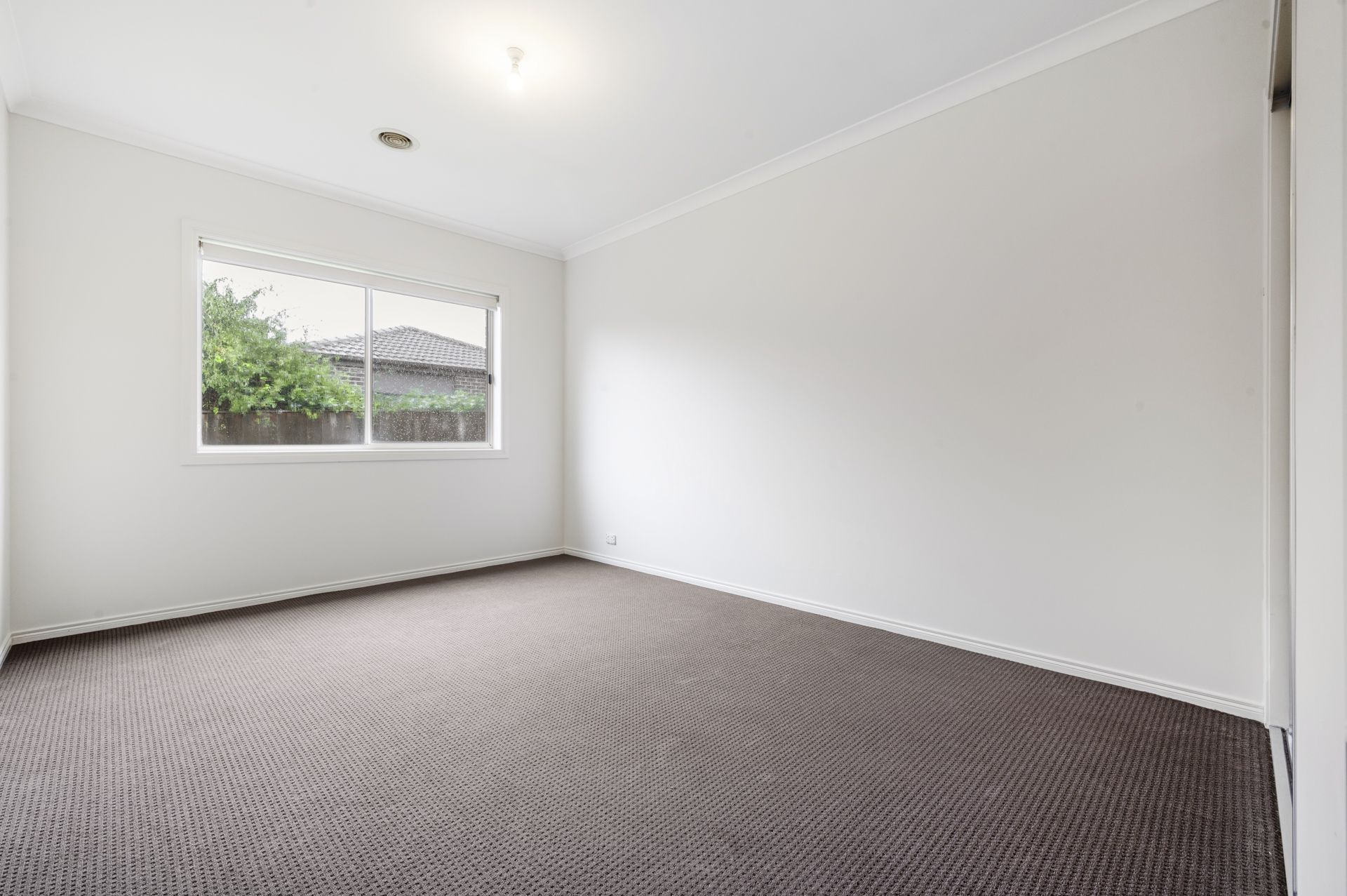 Spacious Suncroft