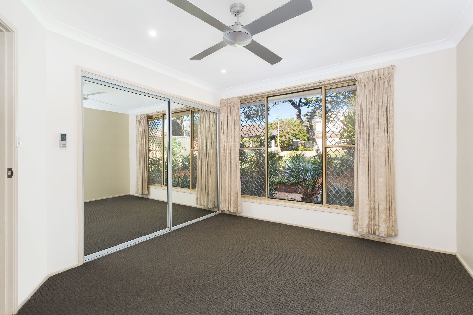 1 Bulwarra Street, CARINGBAH SOUTH, Caringbah South - Thumbnail 6