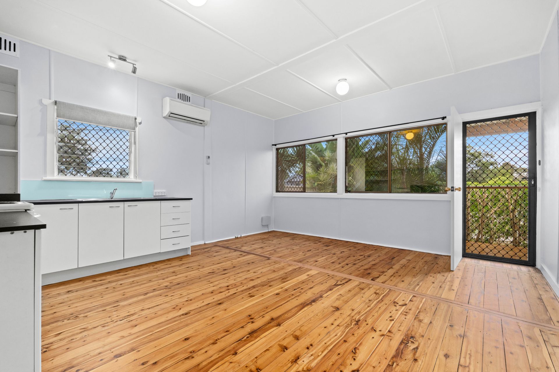 35 Veron Road Umina Beach NSW, Umina Beach - Thumbnail 3