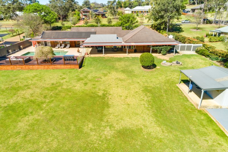 Real Estate For Sale 27 Benwerrin Crescent Grasmere , NSW