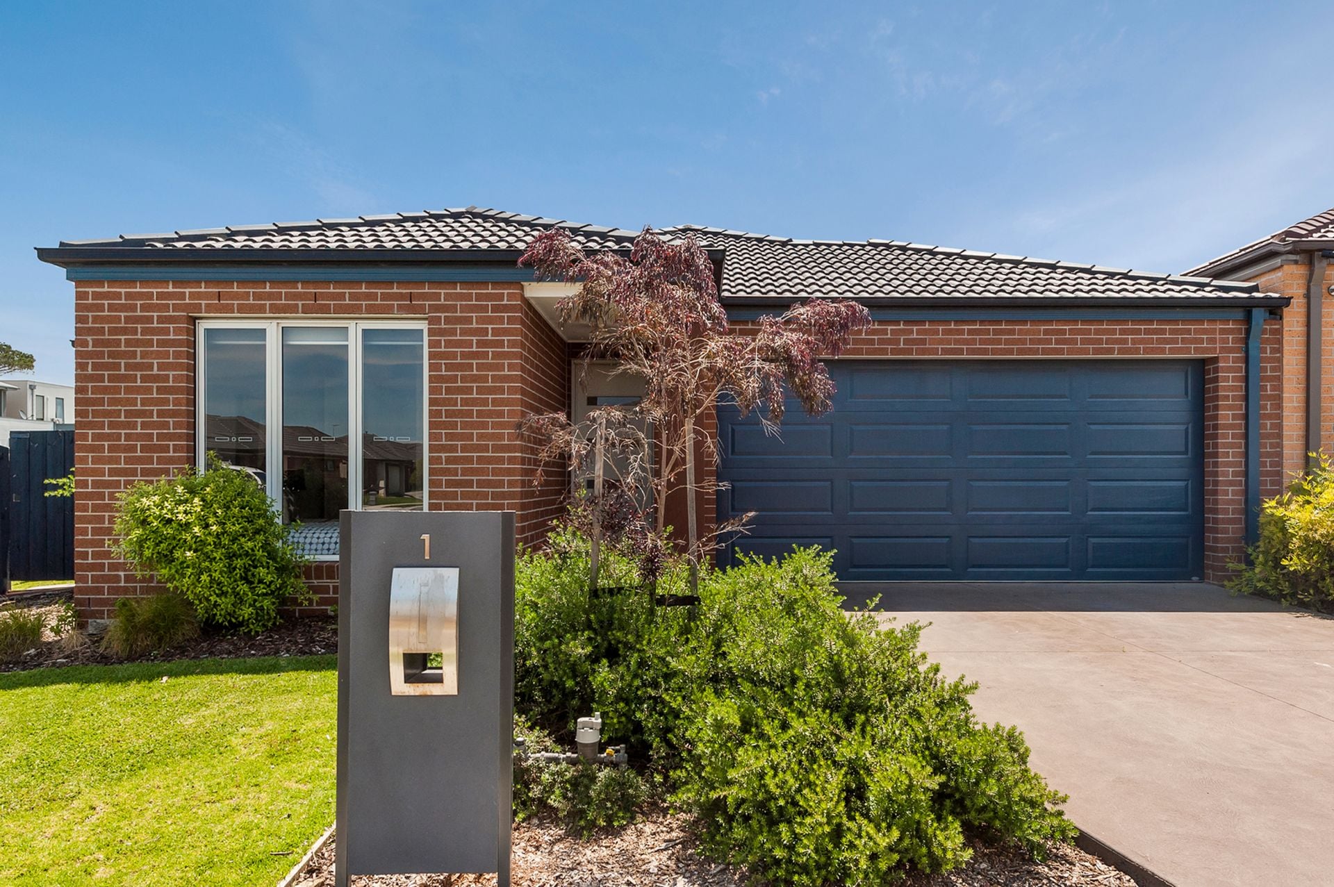 1 Sandstone Circuit, Carrum Downs VIC