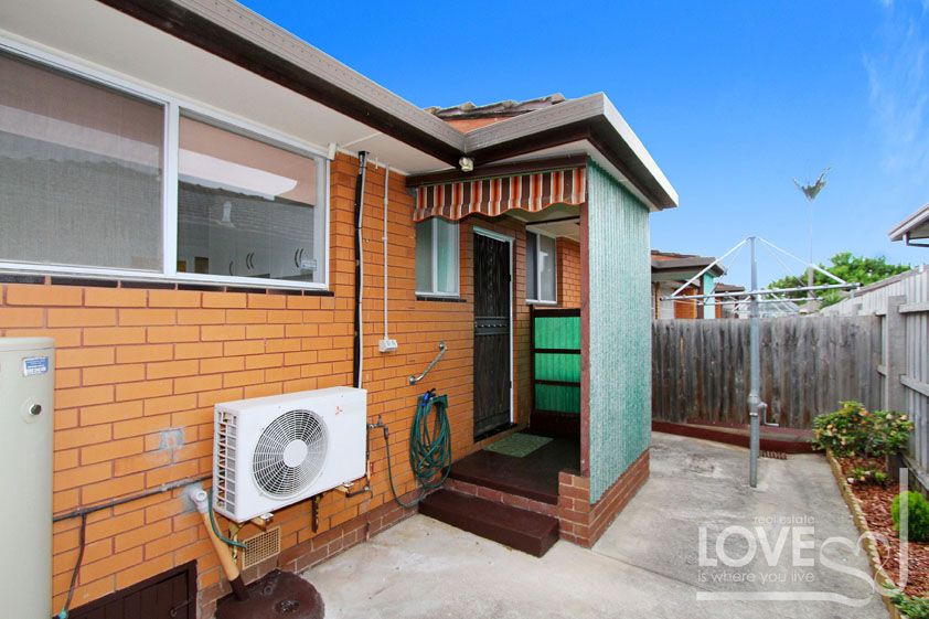 FULLY RENOVATED & A GREAT LOCATION