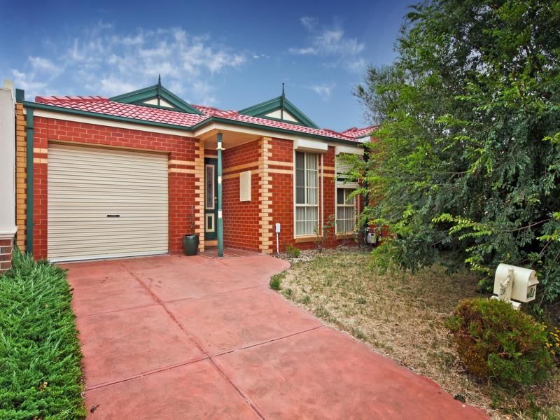 2/8 Westminster Avenue, Hillside - Thumbnail 2