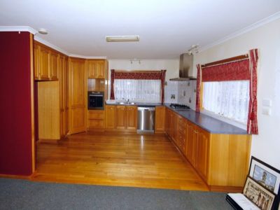 2 Winifred Avenue, ACACIA HILLS, Acacia Hills - Thumbnail 8