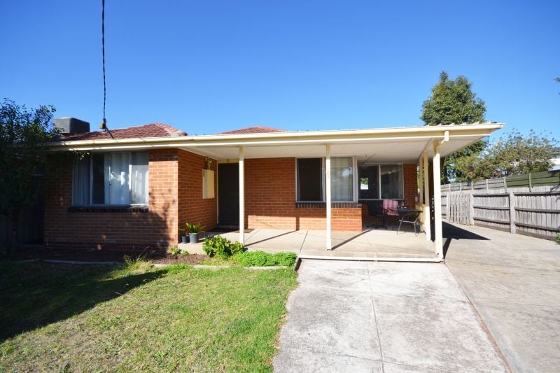 10 Luzon Court, Lalor