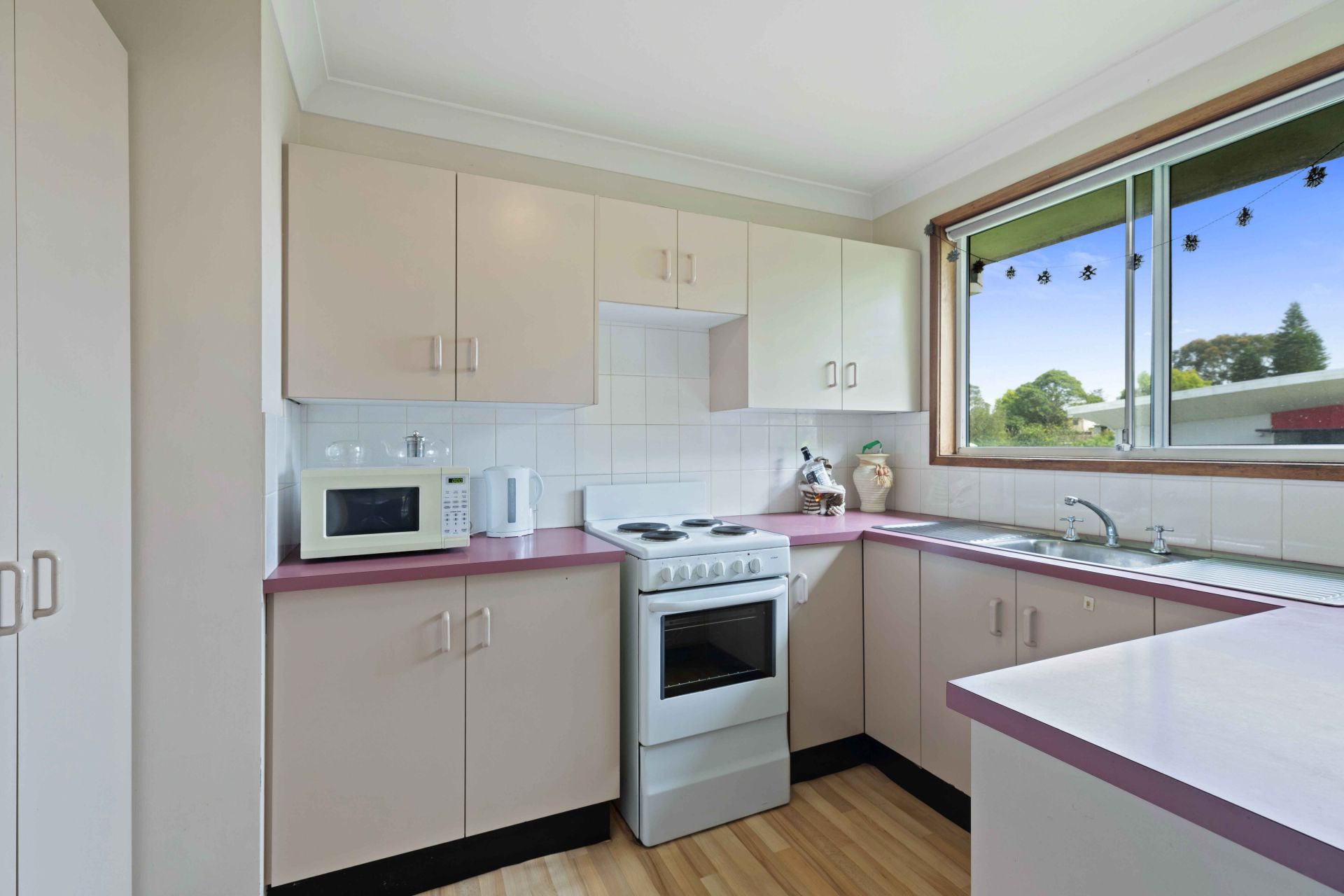 12/195 Newcastle Street, East Mailtand Peters Real Estate